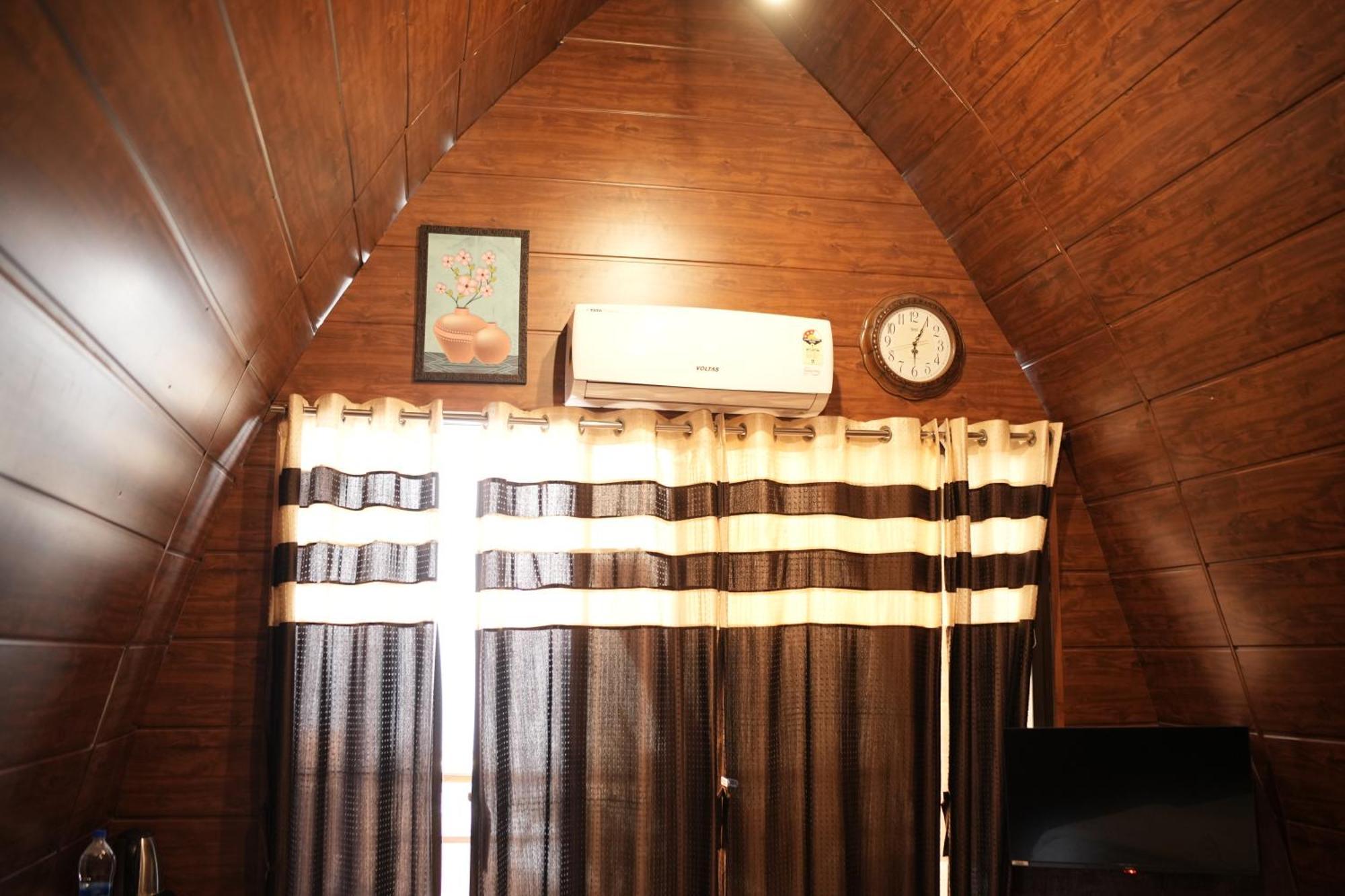 Samadhan Resort And Boating Pune Eksteriør bilde